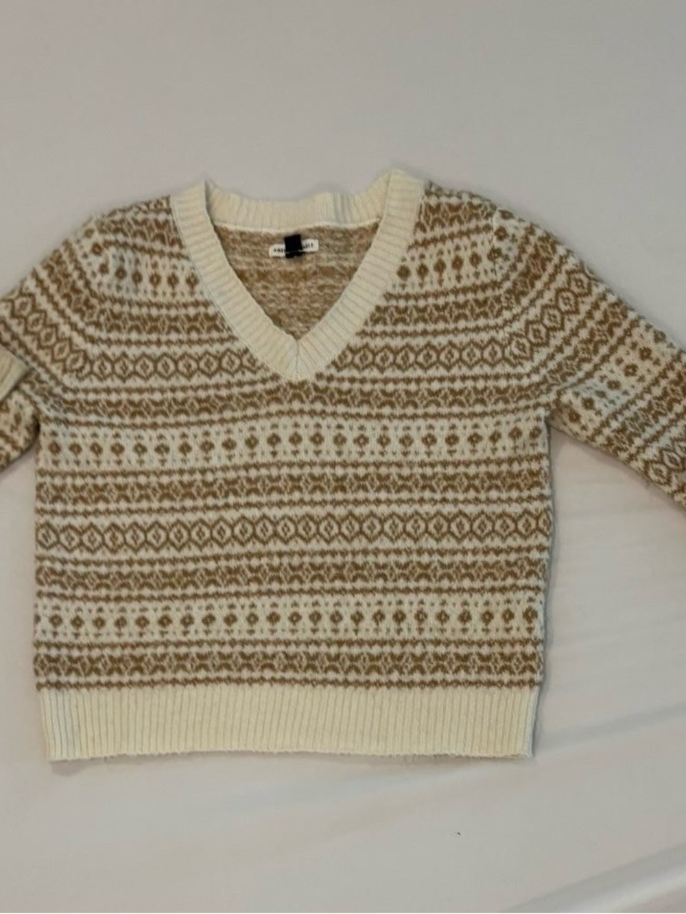 American Eagle Outfitters Cream & Tan Fair Isle V-Neck Sweater